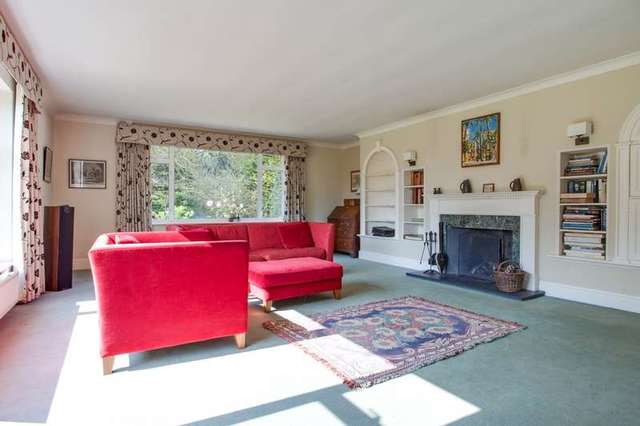  Image of 5 Bedroom Detached for sale at Checkendon, RG8 0QS