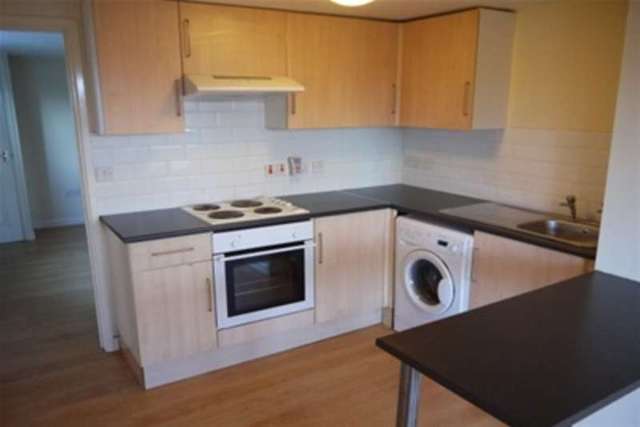  Image of 1 Bedroom Flat to rent at Truro, TR2 4LS