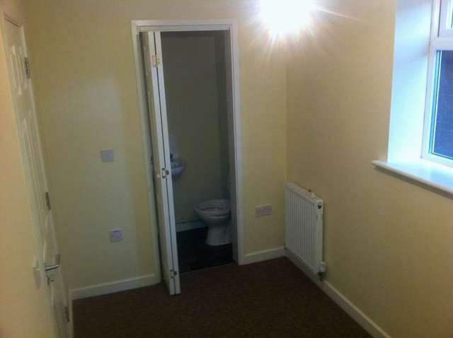  Image of 1 Bedroom Detached to rent at City Centre Coventry Coventry, CV1 3EP