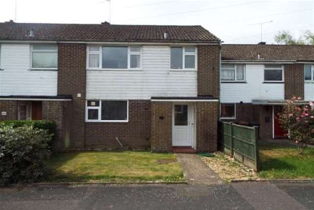  Image of 3 Bedroom Terraced to rent at Romsey, SO51 7TA