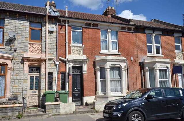  Image of 1 Bedroom Flat for sale at Portsmouth Hampshire Portsmouth, PO1 5DJ