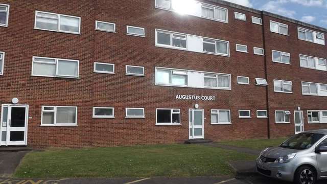 Image of Studio to rent at Augustus Court Hanworth Feltham, TW13 6LH