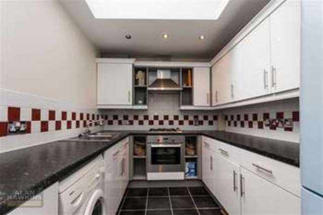  Image of 2 Bedroom Property for sale at Sandbourne Road Swindon Swindon, SN25 1RE