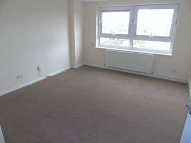  Image of 1 Bedroom Flat to rent at Southgate  Stevenage, SG1 1HE