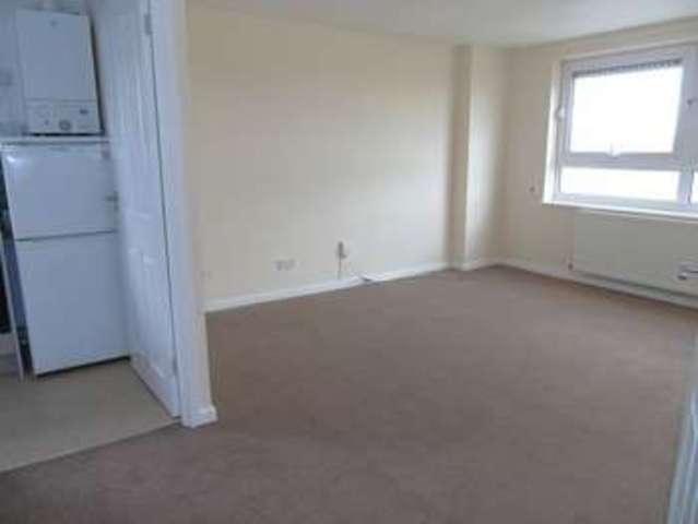  Image of 1 Bedroom Flat to rent at Southgate  Stevenage, SG1 1HE