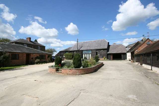  Image of 1 Bedroom Detached to rent at Waterperry Oxford Oxfordshire, OX33 1LG