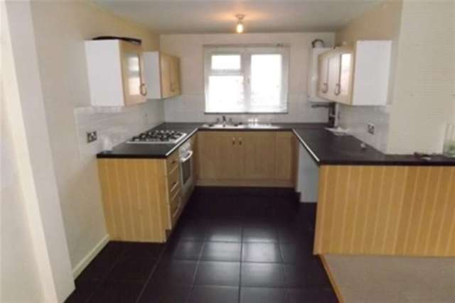  Image of 2 Bedroom Flat to rent at Wolverhampton, WV1 2UG