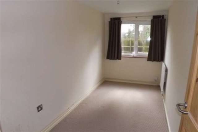  Image of 2 Bedroom Flat to rent at Wolverhampton, WV1 2UG