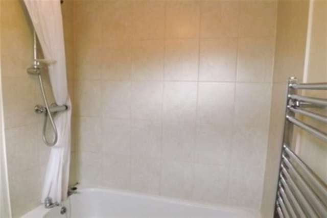  Image of 2 Bedroom Flat to rent at Wolverhampton, WV1 2UG