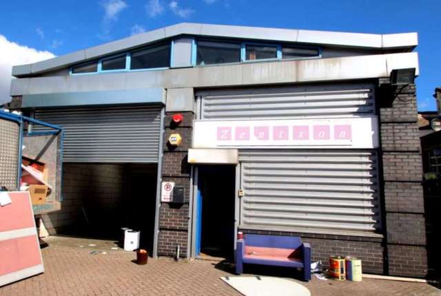  Image of Detached to rent at Scrubs Lane  London, NW10 6RE