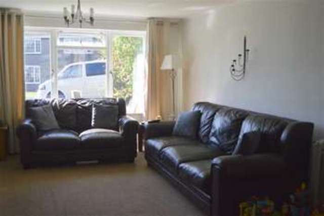  Image of 3 Bedroom Property for sale at Valley Road Brackley Brackley, NN13 7DQ