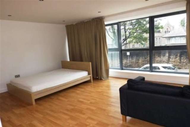  Image of Flat to rent at Sheffield, S3 7SS