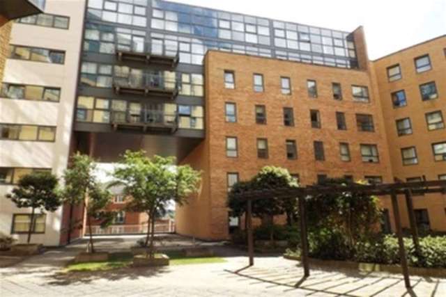  Image of Flat to rent at Sheffield, S3 7SS