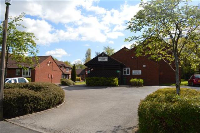 Image of 2 Bedroom Apartment for sale at Kineton Green, B92 7EP