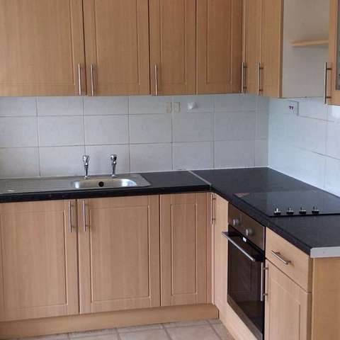  Image of 3 Bedroom Property to rent at Windsor Road  Enfield, EN3 6RF