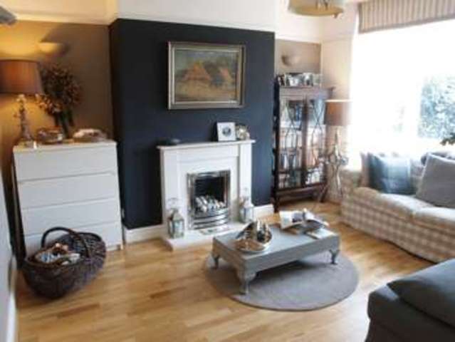  Image of 3 Bedroom Semi-Detached for sale at Windsor Road  Newark, NG24 4HX