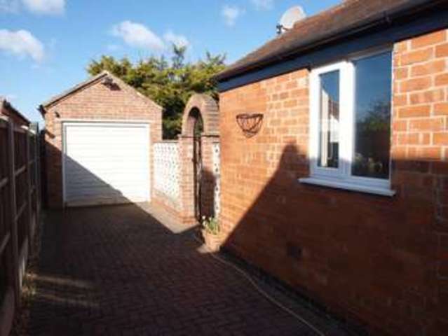  Image of 3 Bedroom Semi-Detached for sale at Windsor Road  Newark, NG24 4HX