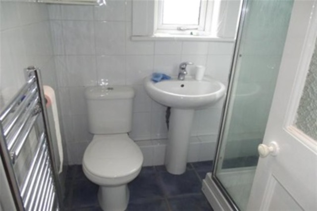  Image of 2 Bedroom Flat to rent at Shettleston Glasgow Glasgow, G32 9XE