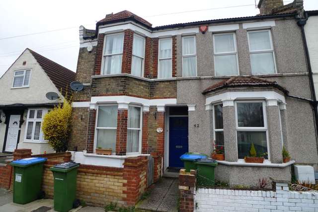  Image of 2 Bedroom End of Terrace to rent at Blanmerle Road  London, SE9 2EA