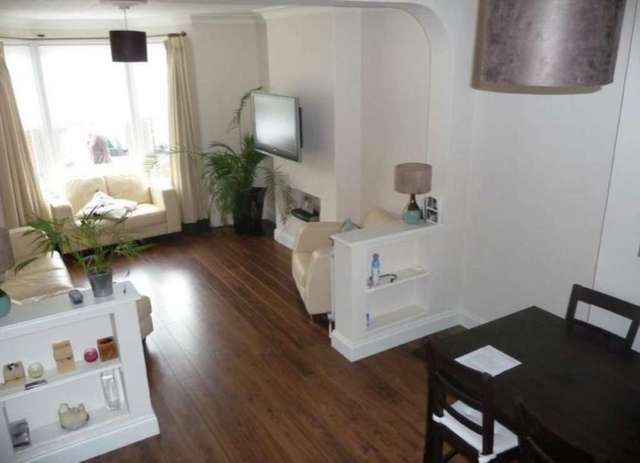  Image of 2 Bedroom End of Terrace to rent at Blanmerle Road  London, SE9 2EA