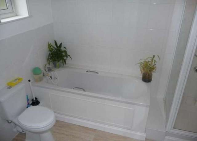 Image of 2 Bedroom End of Terrace to rent at Blanmerle Road  London, SE9 2EA