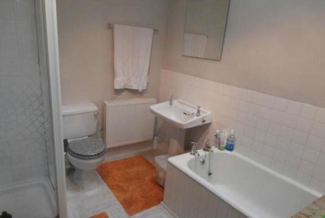 Image of 2 Bedroom Terraced to rent at great lever  bolton, BL3 2BA