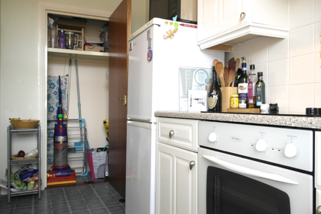  Image of 2 Bedroom Flat to rent at West End Dundee Dundee, DD1 5BB