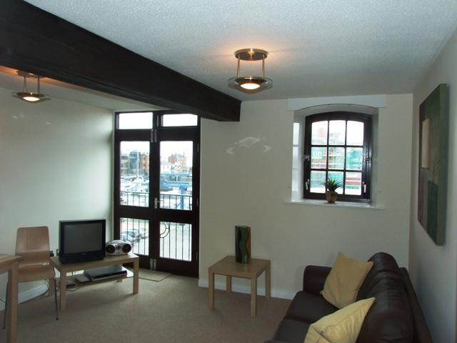  Image of 1 Bedroom Apartment to rent at Hull Marina  Hull, HU1 2DZ