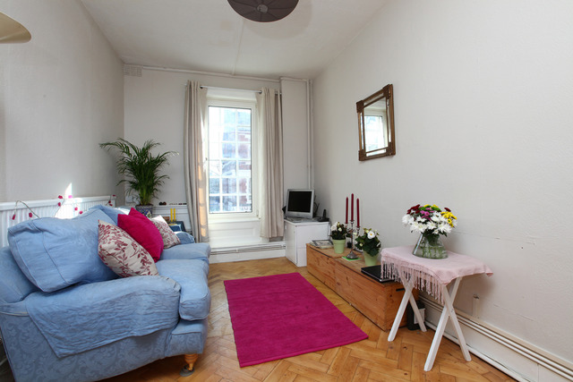 Image of 2 Bedroom Apartment for sale at Herne Hill  Herne Hill, SE24 9QJ
