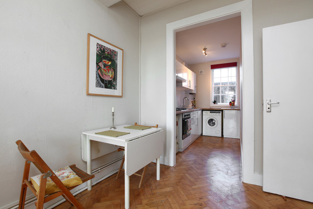  Image of 2 Bedroom Apartment for sale at Herne Hill  Herne Hill, SE24 9QJ