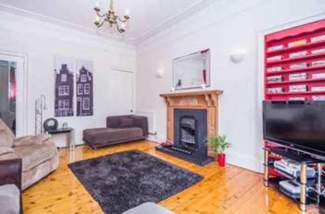  Image of 2 Bedroom Flat for sale at Viewforth Bruntsfield Edinburgh, EH10 4JD