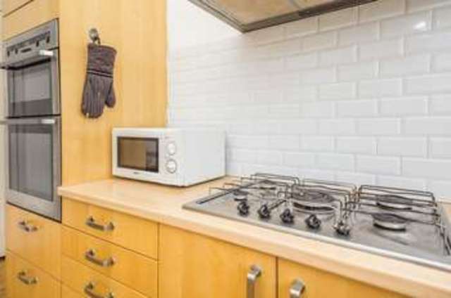  Image of 2 Bedroom Flat for sale at Viewforth Bruntsfield Edinburgh, EH10 4JD