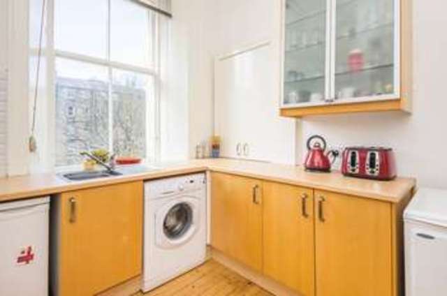  Image of 2 Bedroom Flat for sale at Viewforth Bruntsfield Edinburgh, EH10 4JD