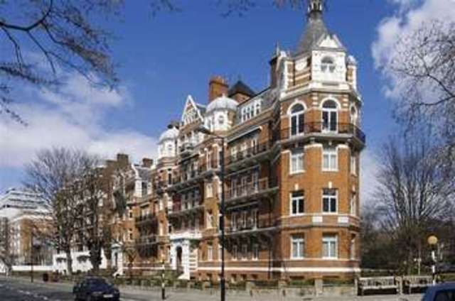  Image of Flat to rent at Abbey Road St Johns Wood London, NW8 9DA