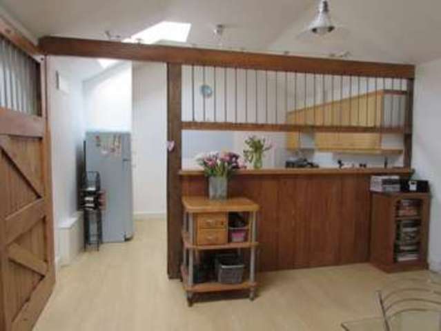 Image of 2 Bedroom Detached for sale at Allen Road  Northampton, NN1 4NE