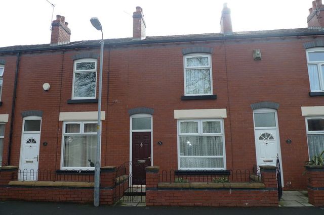 Image of 3 Bedroom Terraced for sale at Ash Grove  Bolton, BL1 4QF