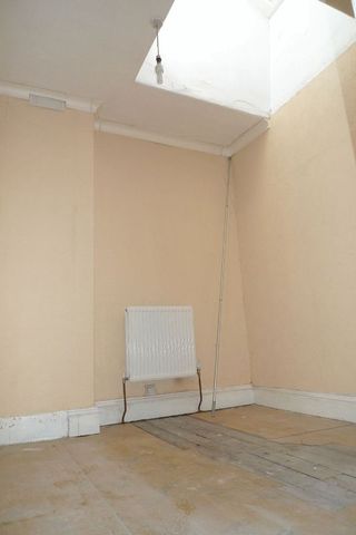  Image of 3 Bedroom Terraced for sale at Ash Grove  Bolton, BL1 4QF