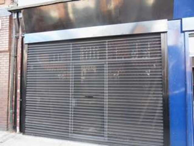  Image of Property to rent at Bank Street  Castleford, WF10 1JD