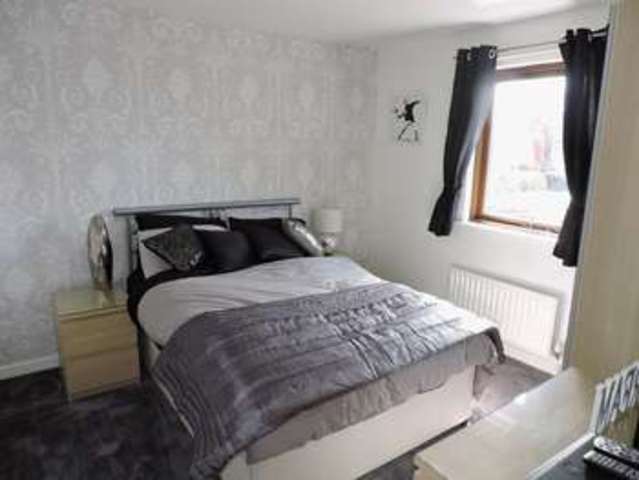  Image of 3 Bedroom Terraced for sale at Bay Tree Way  Basingstoke, RG21 5QG