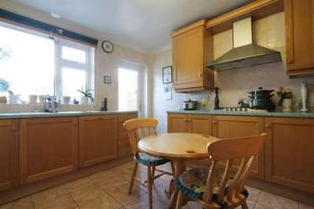  Image of 4 Bedroom Detached for sale at Bull Hill Little Neston Neston, CH64 4DN