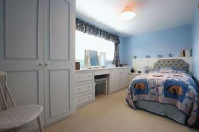  Image of 4 Bedroom Detached for sale at Bull Hill Little Neston Neston, CH64 4DN