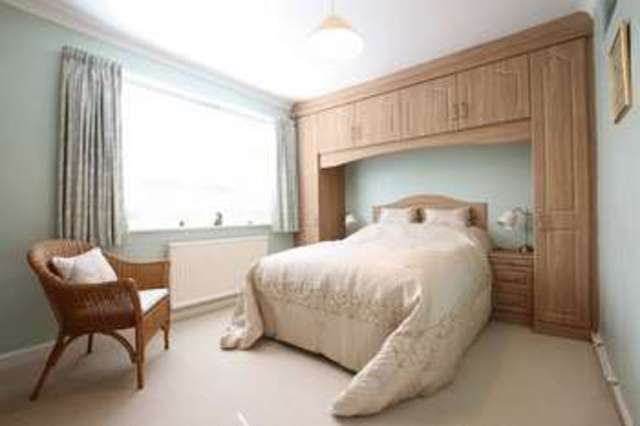  Image of 4 Bedroom Detached for sale at Bull Hill Little Neston Neston, CH64 4DN
