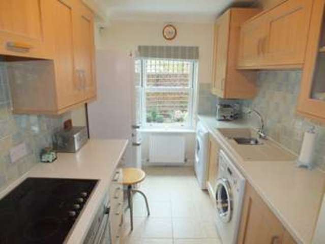  Image of 2 Bedroom Flat for sale at Carpenters Lane Cirencester Cirencester, GL7 1EE