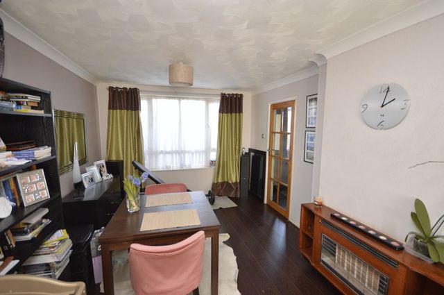  Image of 2 Bedroom Terraced for sale at Churchfield Road  Houghton Regis, LU5 5HW