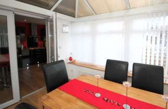  Image of 3 Bedroom Semi-Detached for sale at Crophill Sauchie Alloa, FK10 3EZ
