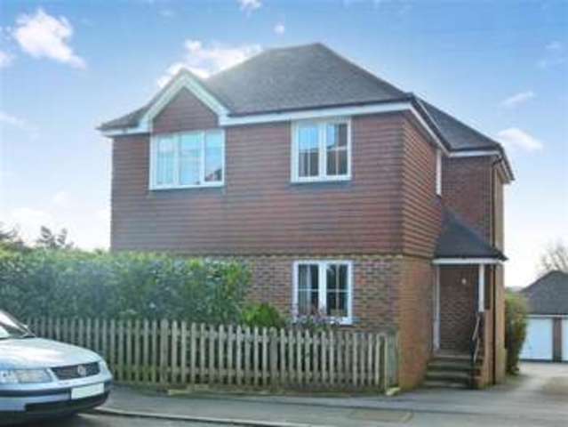  Image of 4 Bedroom Detached for sale at Heathfield East Sussex Heathfield, TN21 0SR