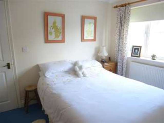  Image of 4 Bedroom Detached for sale at Heathfield East Sussex Heathfield, TN21 0SR