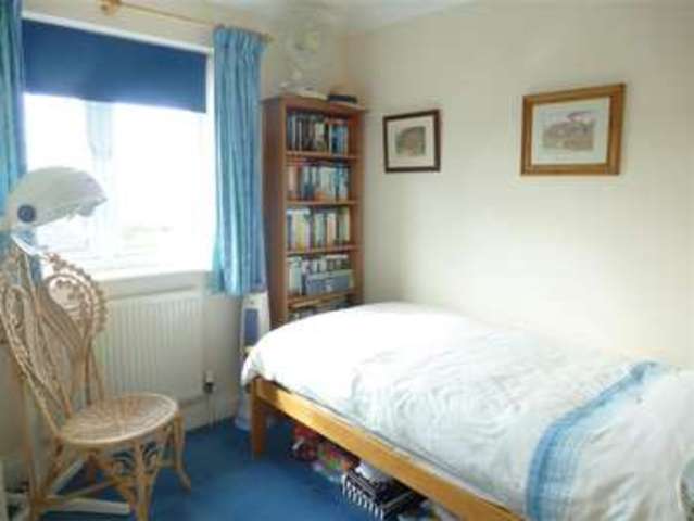  Image of 4 Bedroom Detached for sale at Heathfield East Sussex Heathfield, TN21 0SR