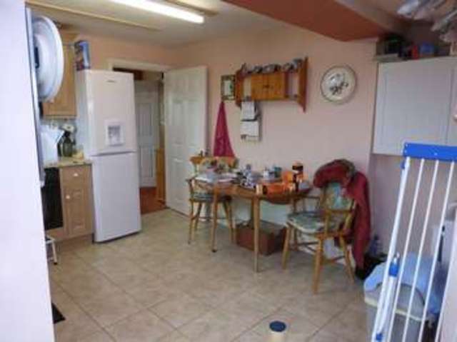  Image of 2 Bedroom Detached for sale at Dinas Dinlle, LL54 5TW