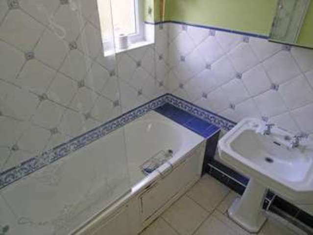  Image of 4 Bedroom Semi-Detached for sale at Parkway Road  Dudley, DY1 2QA